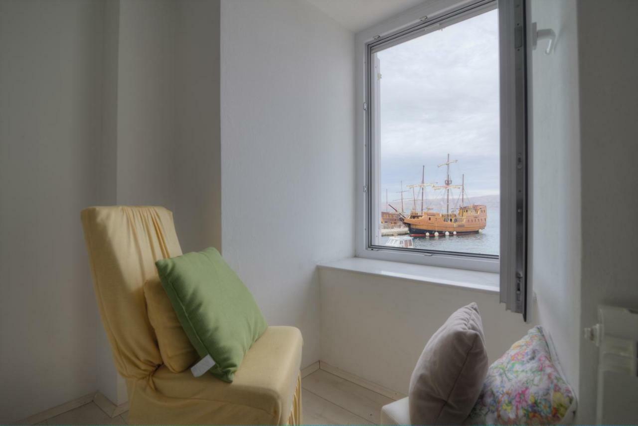 Apartments & Rooms Josephine Сен Екстериор снимка